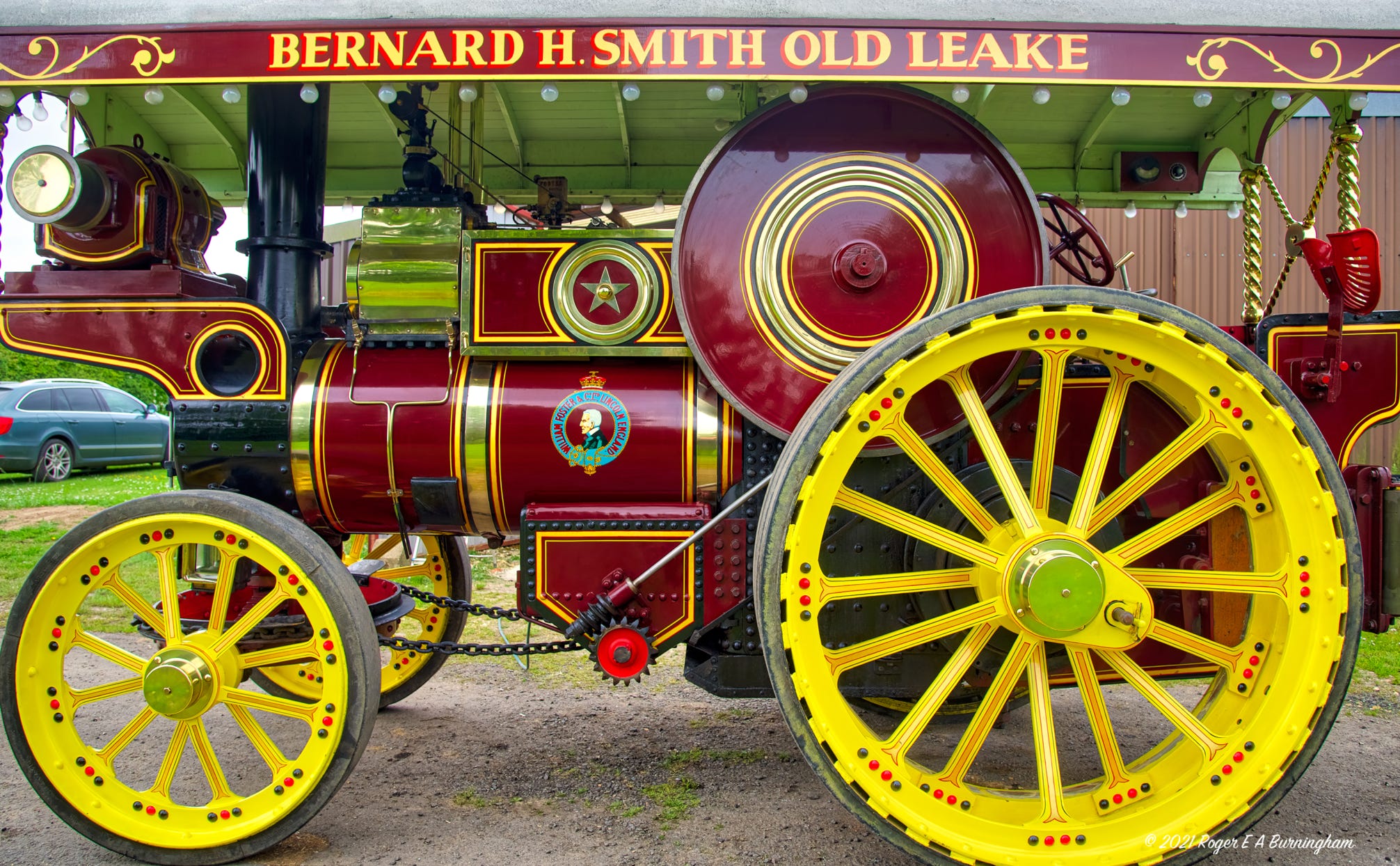 Traction engine image